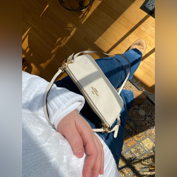 Coach Saffiano Leather Cream Crossbody Bag / Top Handle Pouch | Style F25591 | - Picture 3 of 13